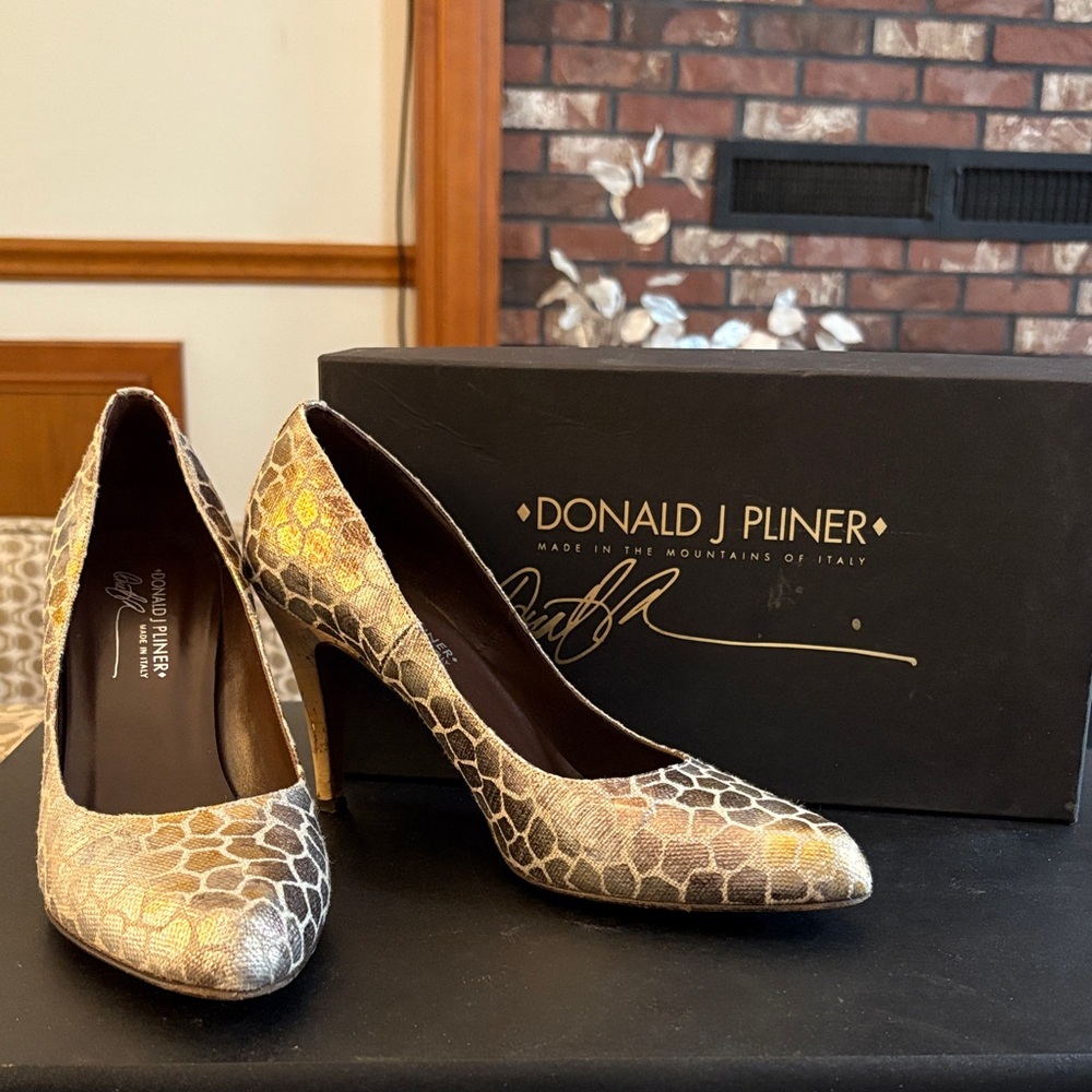 Donald J. Pliner Metallic Gold Snakeskin Heels